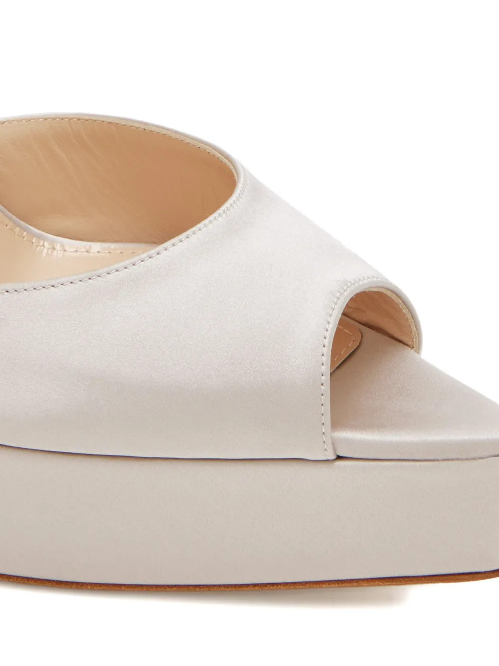 Andrea Wazen 140 mm Loulou sandalen Grijs