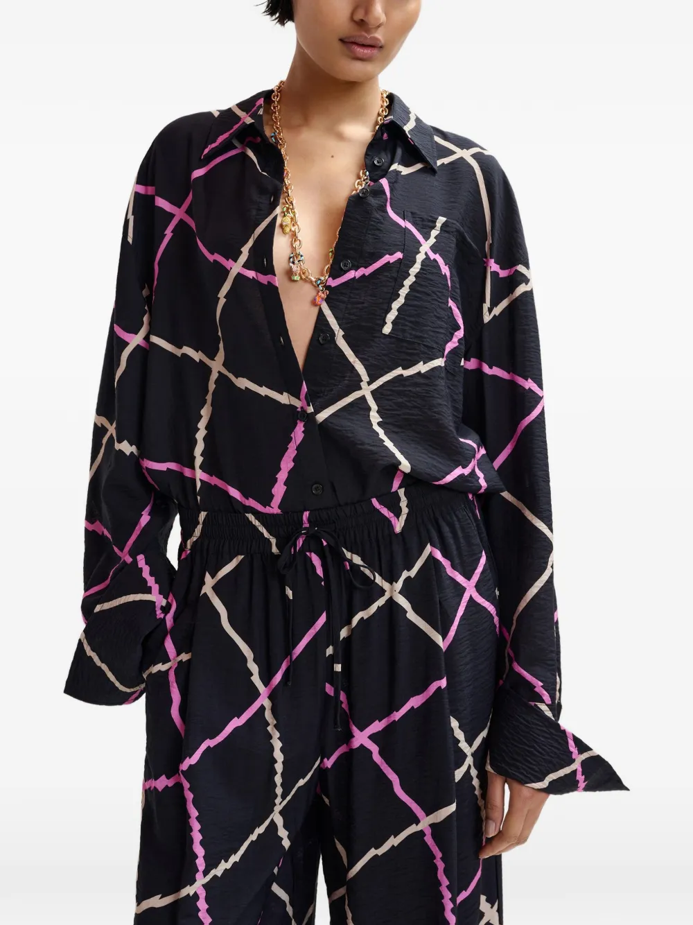 Essentiel Antwerp Blouse met print Zwart