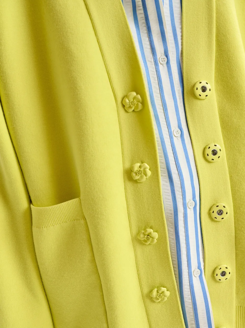 Flower-Buttons Patch-Pocket Cardigan