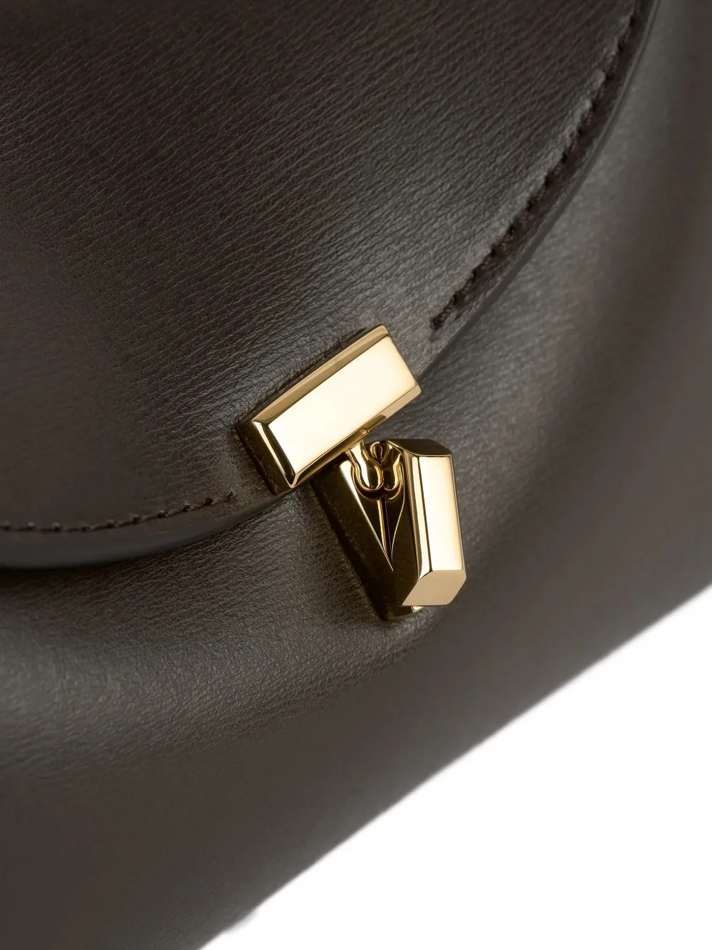 TOTEME Mini T-lock leren clutch Bruin