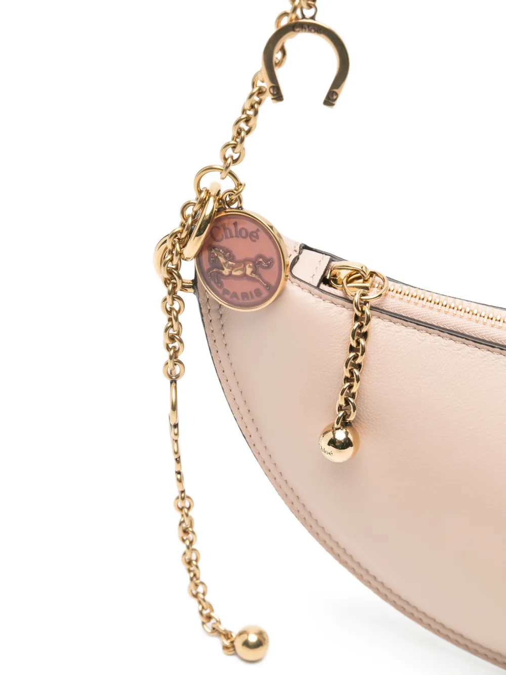 Chloé Kleine leren schoudertas met bedel Beige