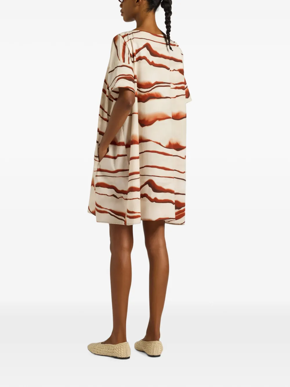 Liviana Conti Giovanna jurk met korte mouwen en abstracte print Beige