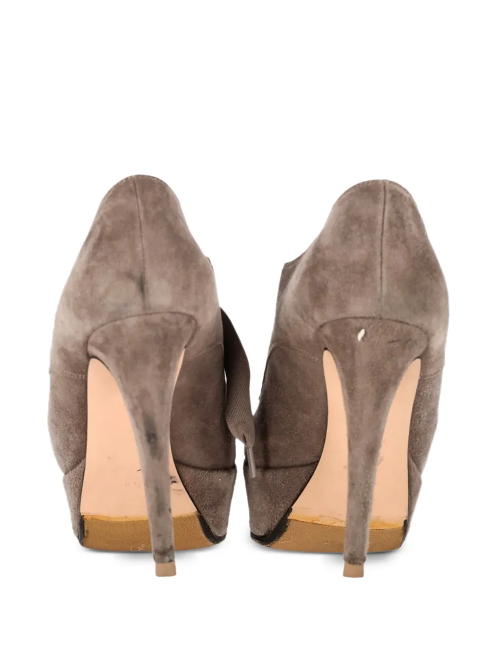 lace-up platform ankle boots