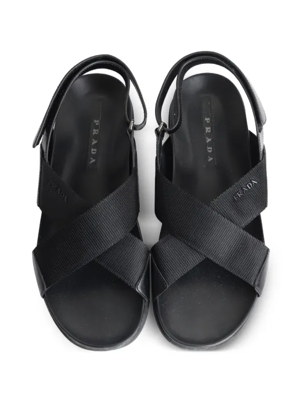 Prada Pre-Owned クロスストラップ サンダル | ブラック | FARFETCH JP