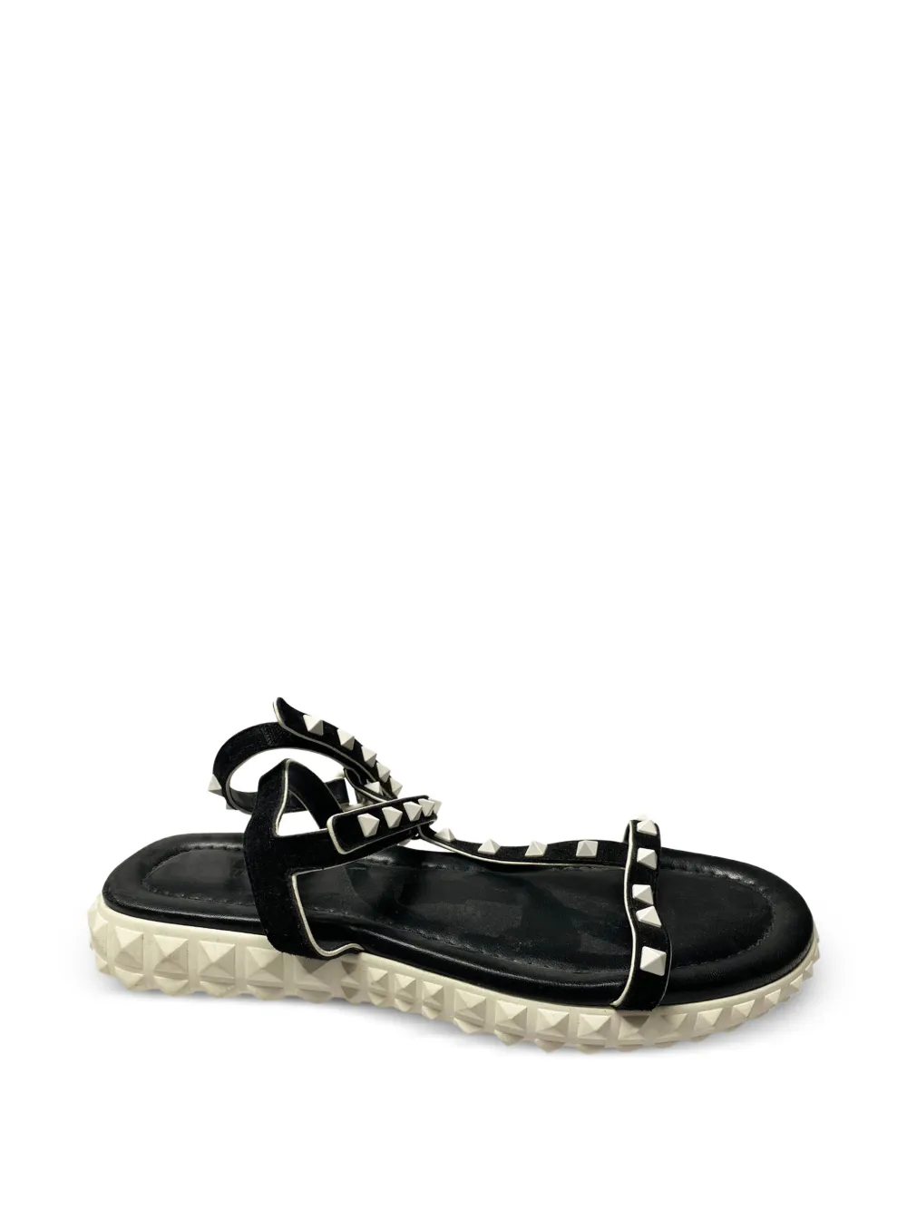 Valentino Garavani Pre-Owned rockstud-embellishment sandals - Nero