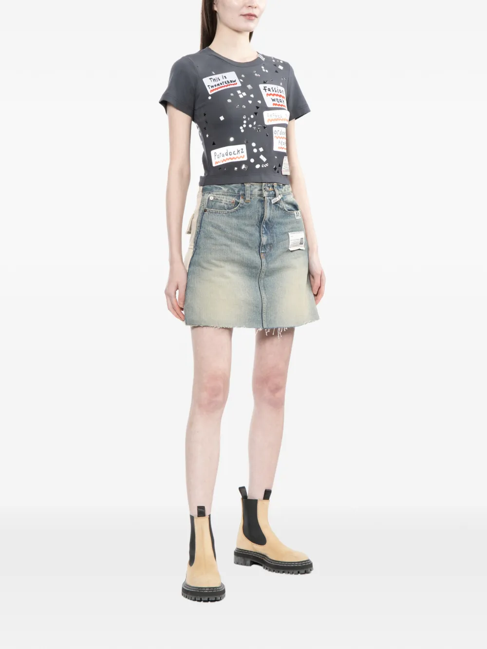  Maison Mihara Yasuhiro Slogan-print T-shirt - Grey 