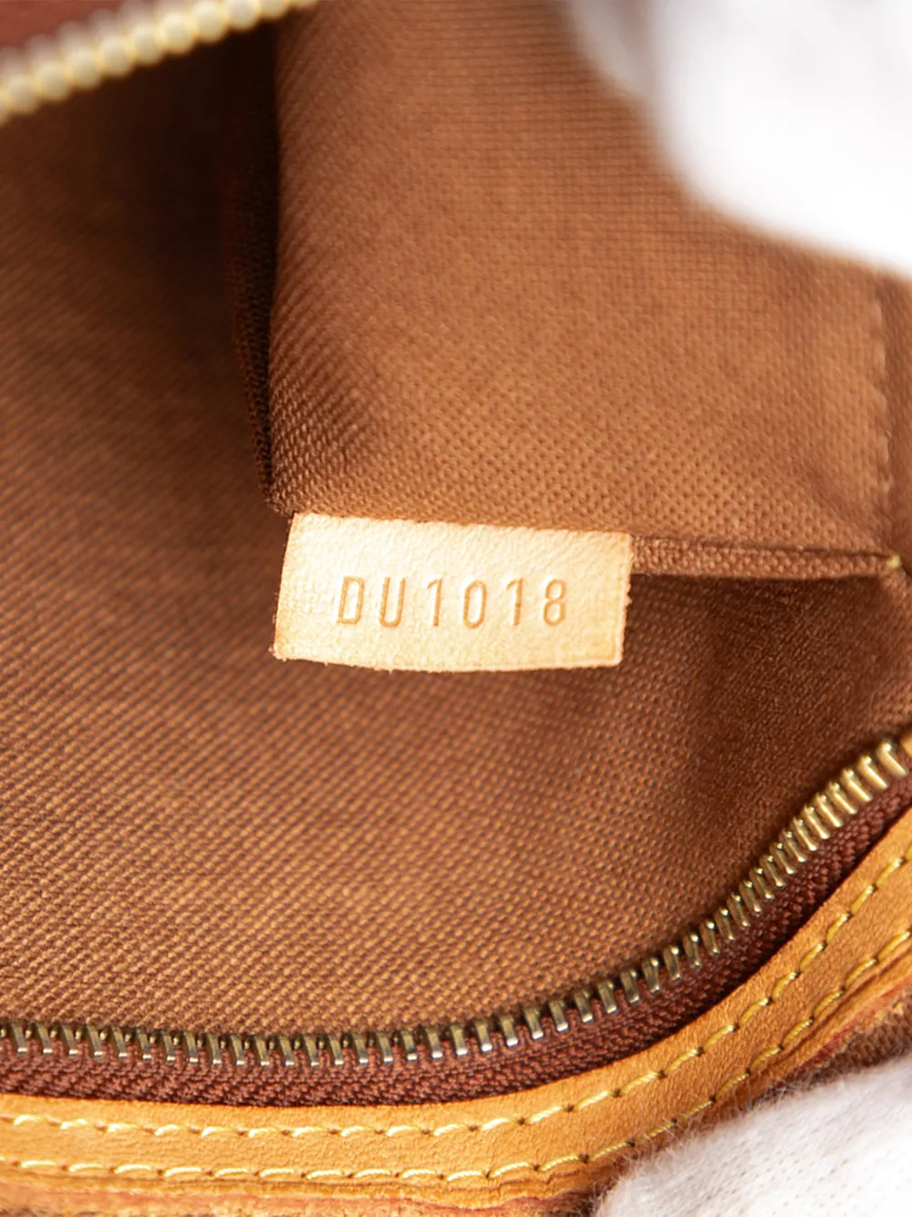 2008 Monogram Batignolles Horizontal Tote Bag