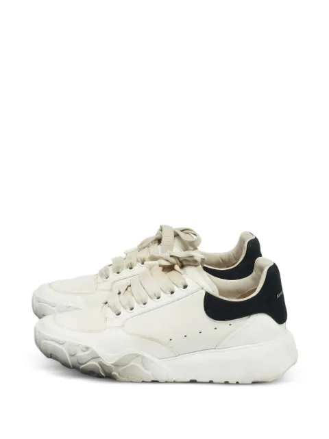 Alexander McQueen Pre-Owned tenis con suela oversized
