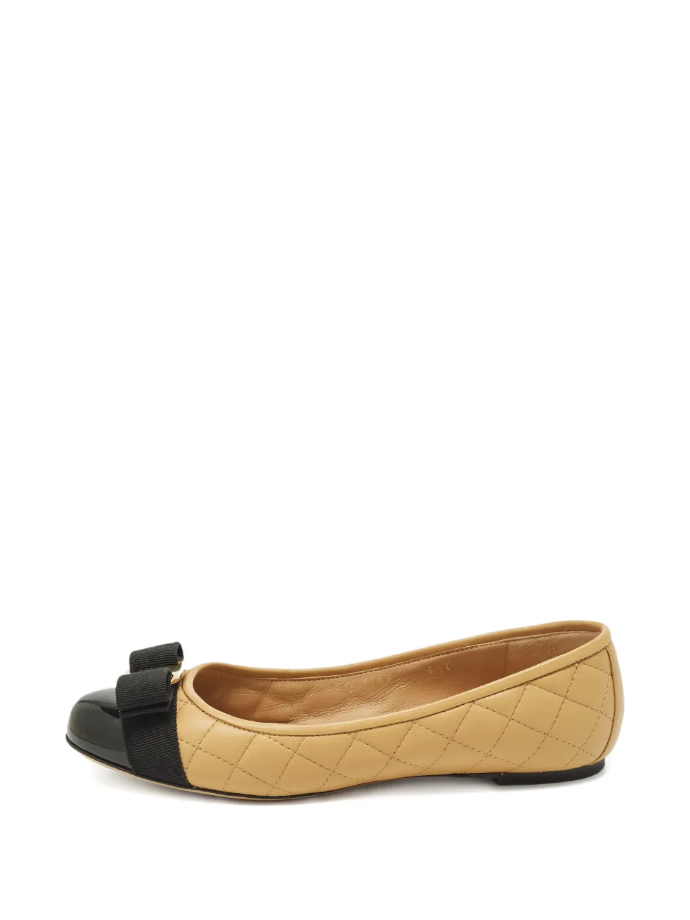 Ferragamo Pre-Owned Varina quilted bow ballet flat - Toni neutri