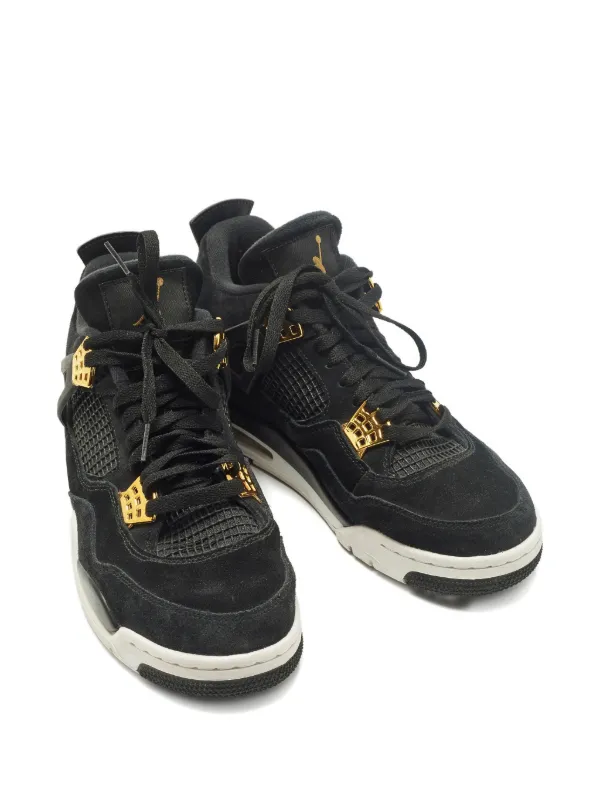 black michael jordans