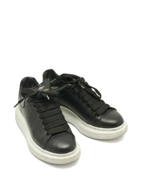 Alexander McQueen Pre-Owned tenis con suela oversized