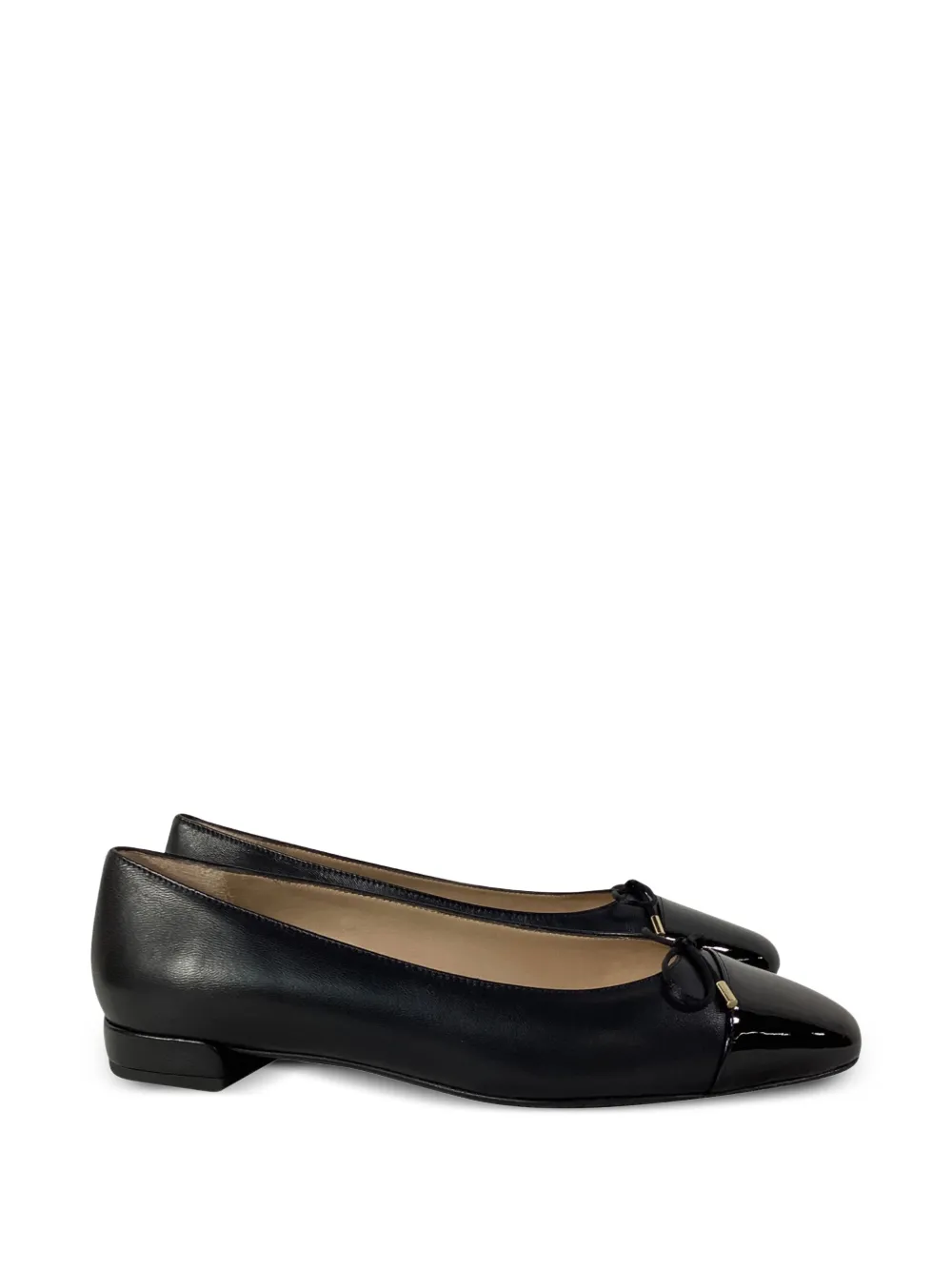 Stuart Weitzman bow-detail flat pumps - Schwarz