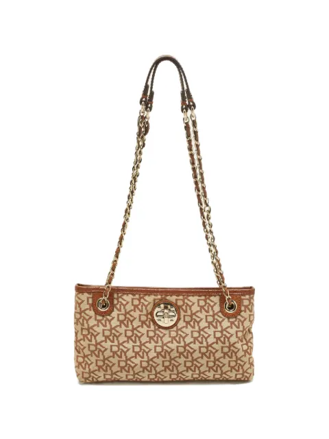 DKNY Vintage bolsa de hombro con monograma y cadena 