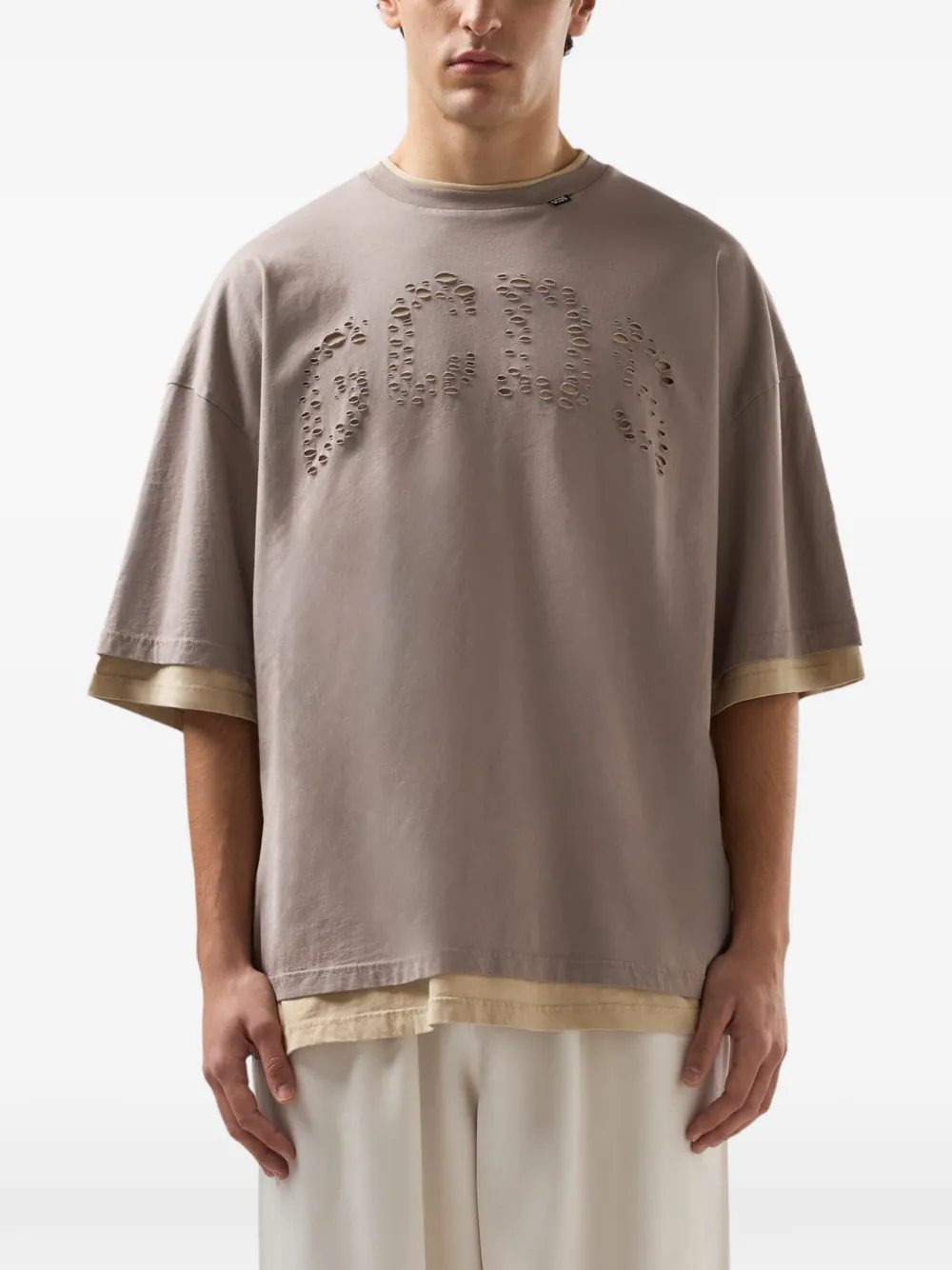 GCDS T-shirt met logodetail Bruin