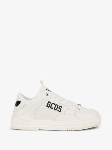 GCDS Sneakers mit Logo-Applikation