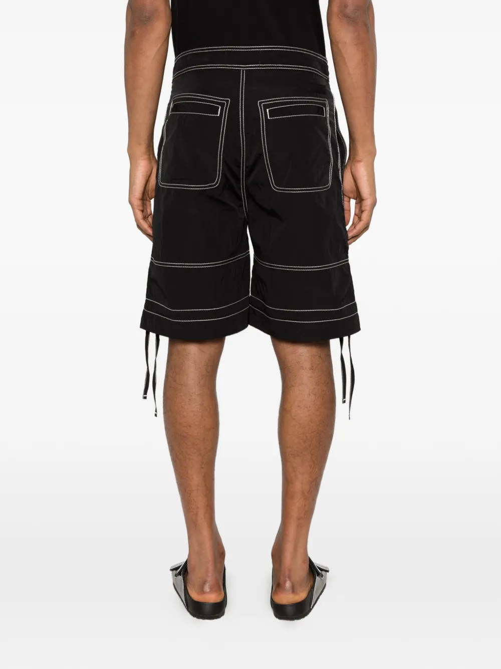 AMI Paris Bermuda shorts met contrasterende stiksels Zwart