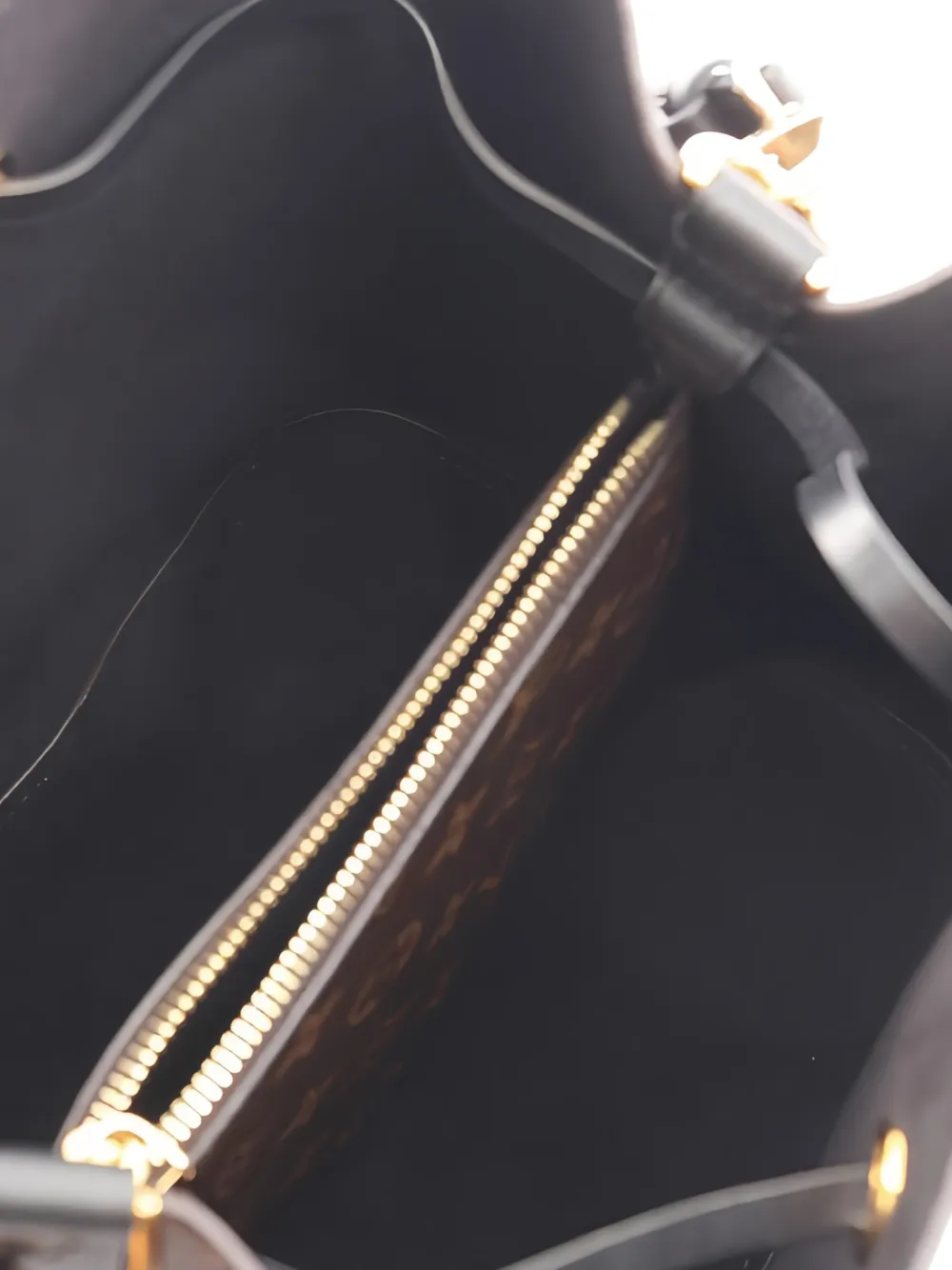 2020 Neonoe Bucket Bag