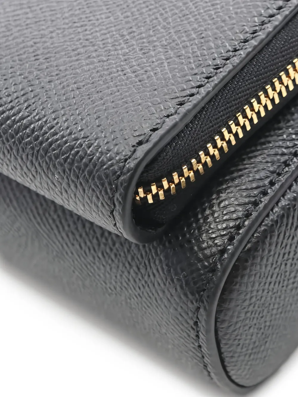2020s Caro Leather Shoulder Bag