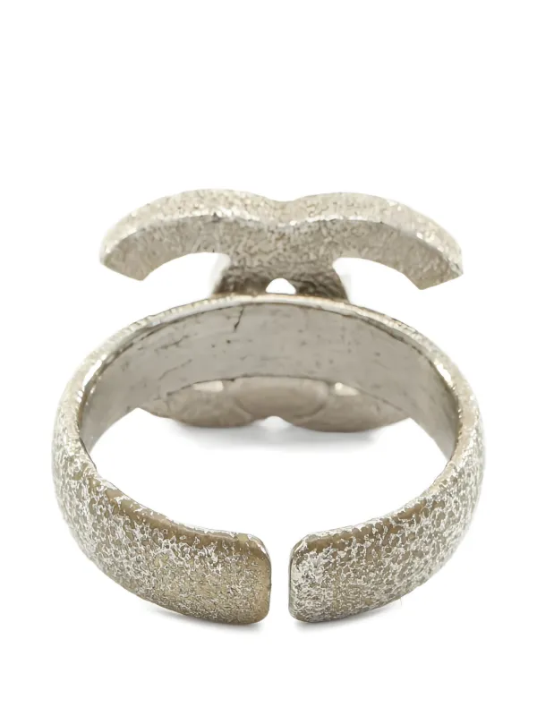 CHANEL Pre-Owned 1986-1988 Coco Mark Ring | Silver | FARFETCH SA
