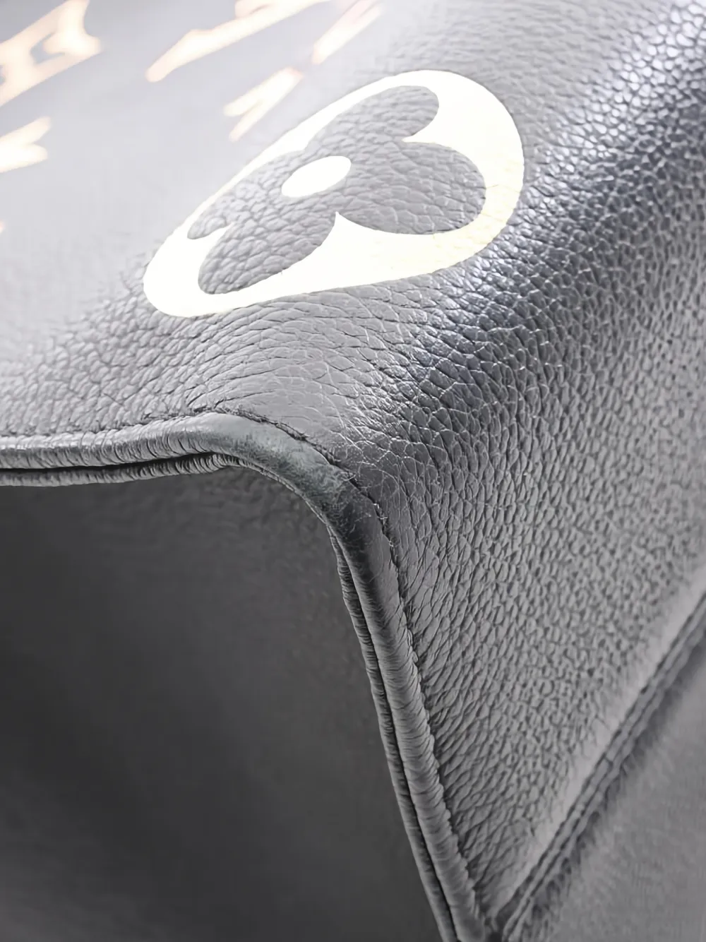 2021 Mm On The Go Monogram Tote Bag