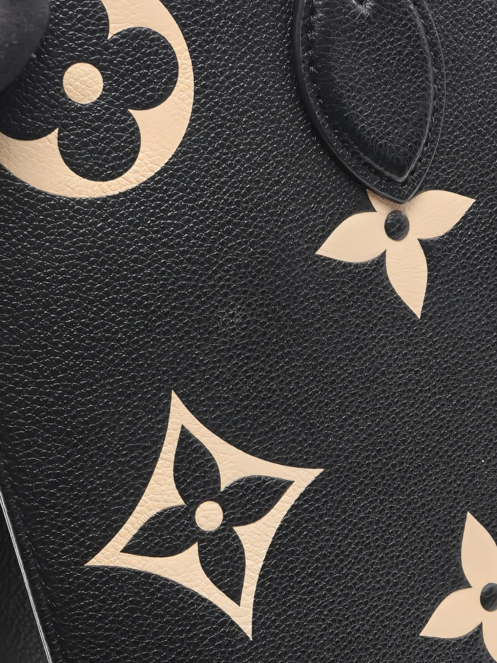2021 Mm On The Go Monogram Tote Bag