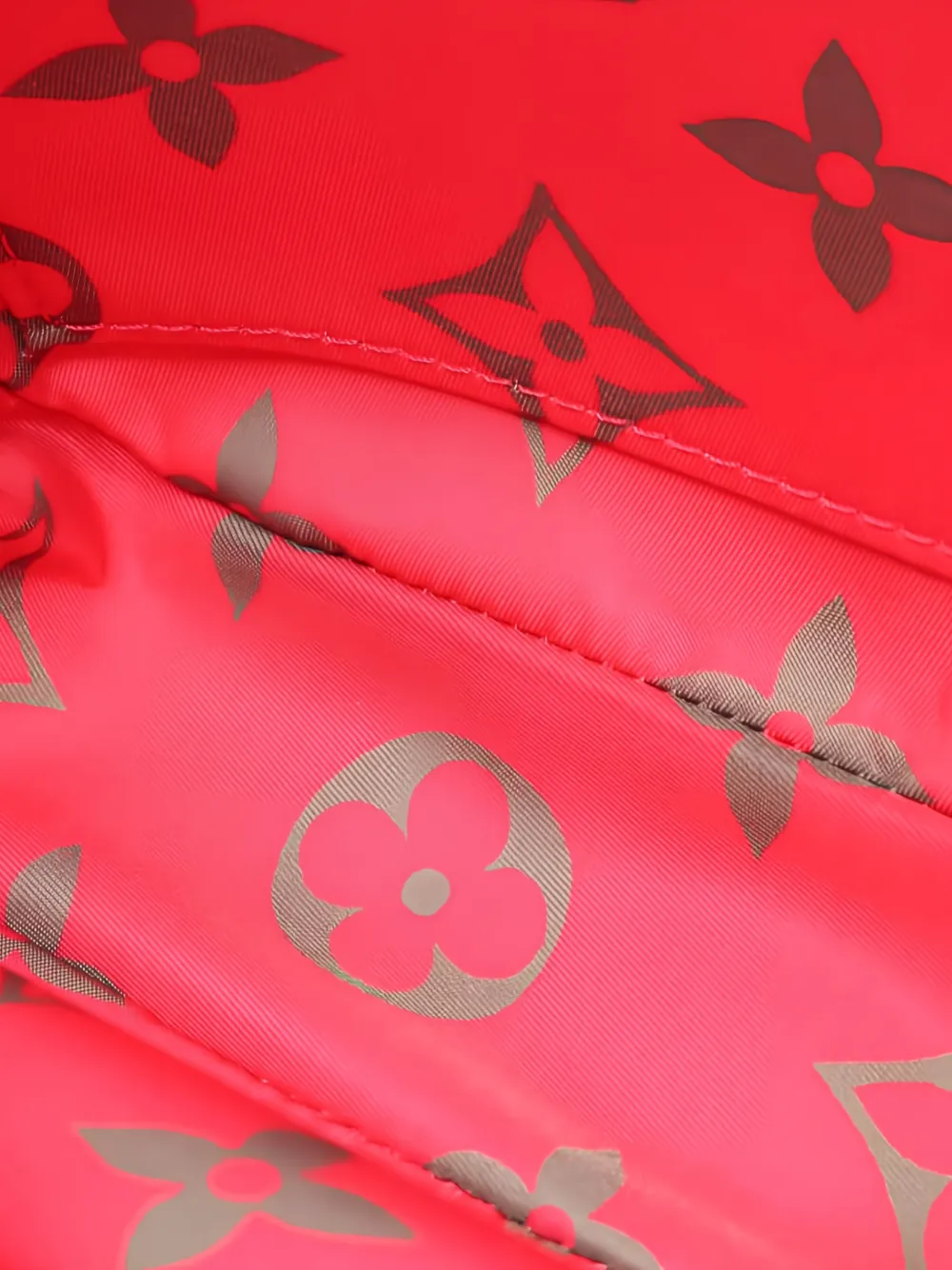 Nil Monogram Glow Tote Bag