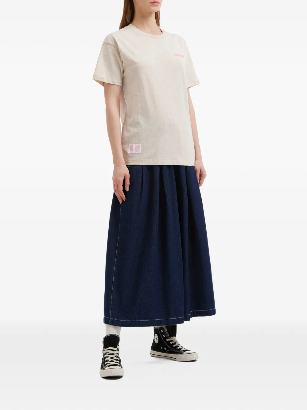  Fingercroxx Round-neck T-shirt - Neutrals 