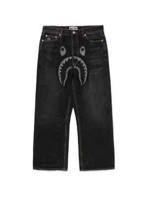 A BATHING APE® ロゴディテール ジーンズ | ブルー | FARFETCH JP
