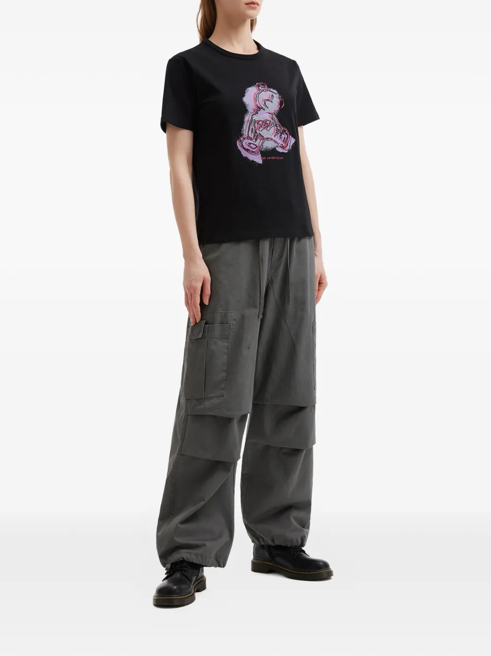  Izzue Graphic-print T-shirt - Black 