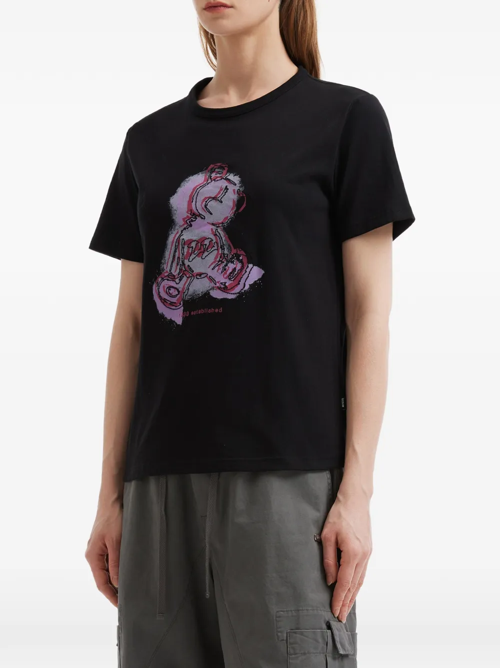  Izzue Graphic-print T-shirt - Black 