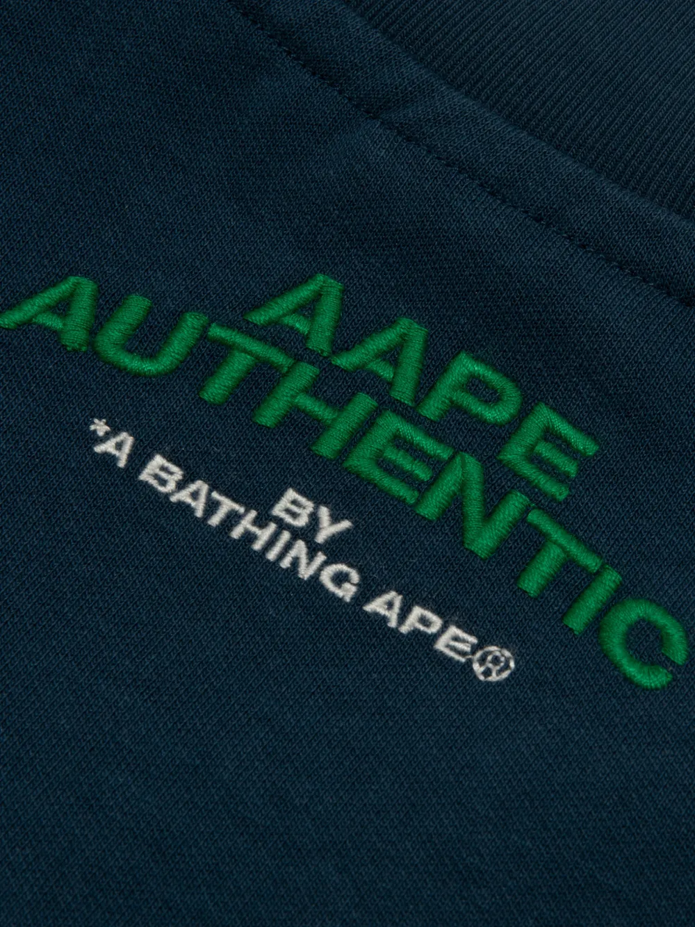 AAPE BY *A BATHING APE Vest met V-hals Blauw