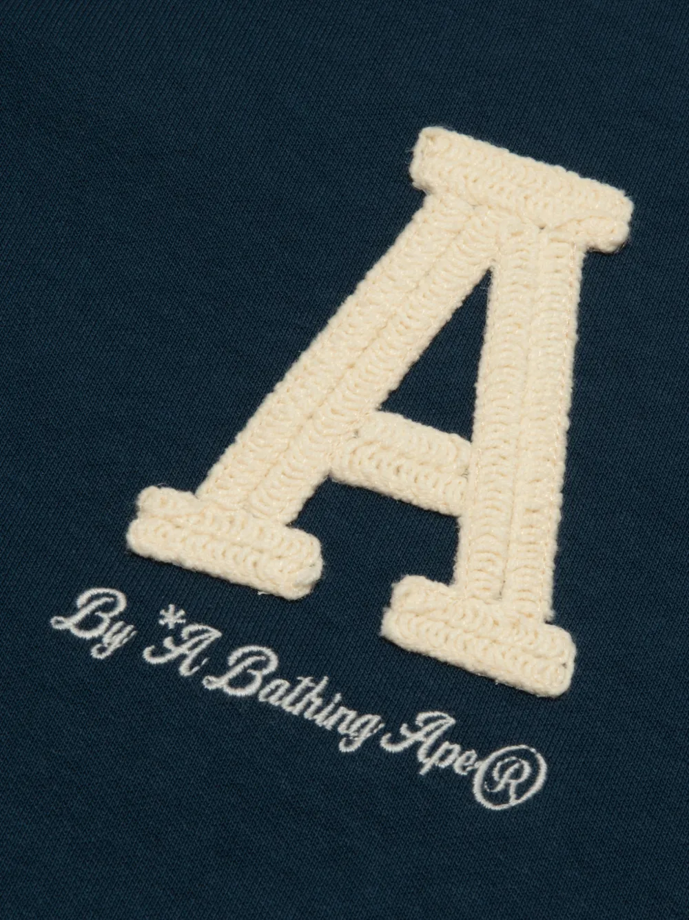 AAPE BY *A BATHING APE Vest met V-hals Blauw