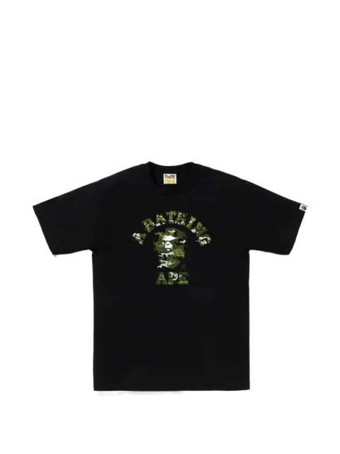A BATHING APE® 카무플라주 그래픽 티셔츠