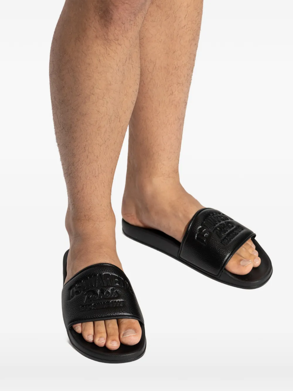 DSQUARED2 debossed sliders Zwart