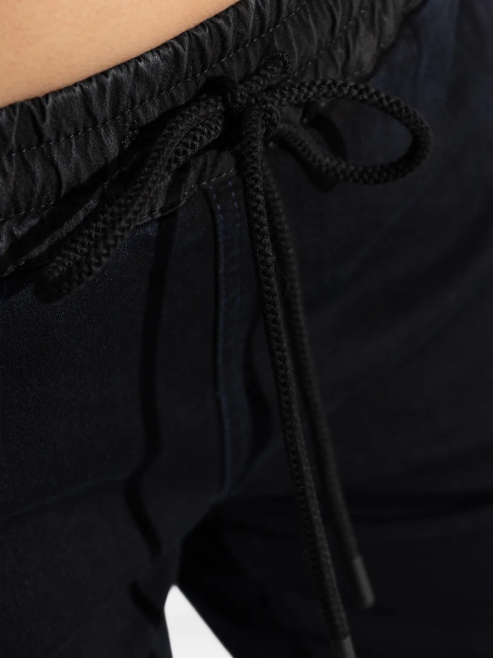 Diesel 2069 D-Ebbey broek met trekkoordtaille Zwart