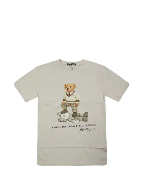 Black Score V-neck T-shirt