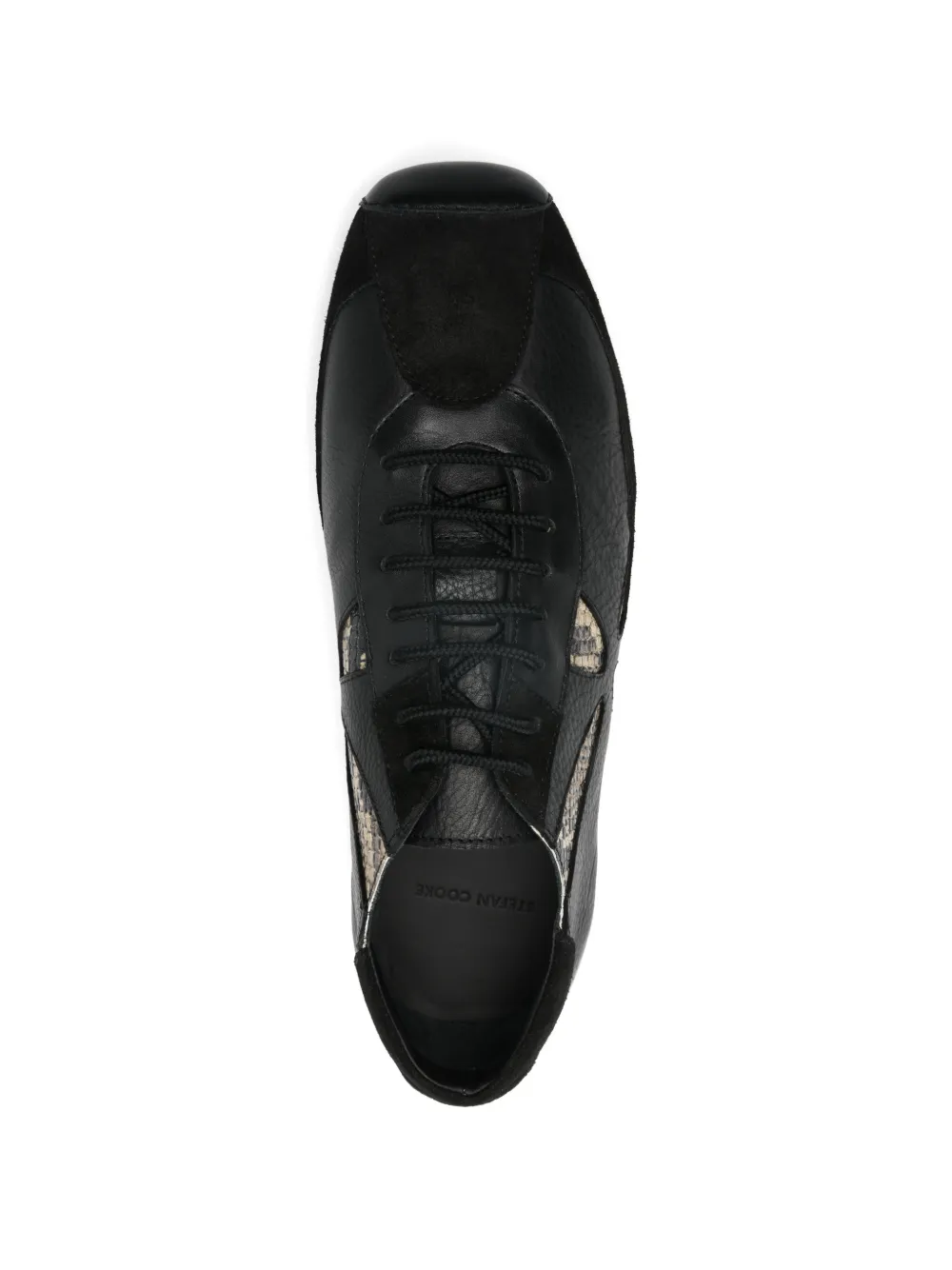 Stefan Cooke slashed embossed leather sneakers Zwart