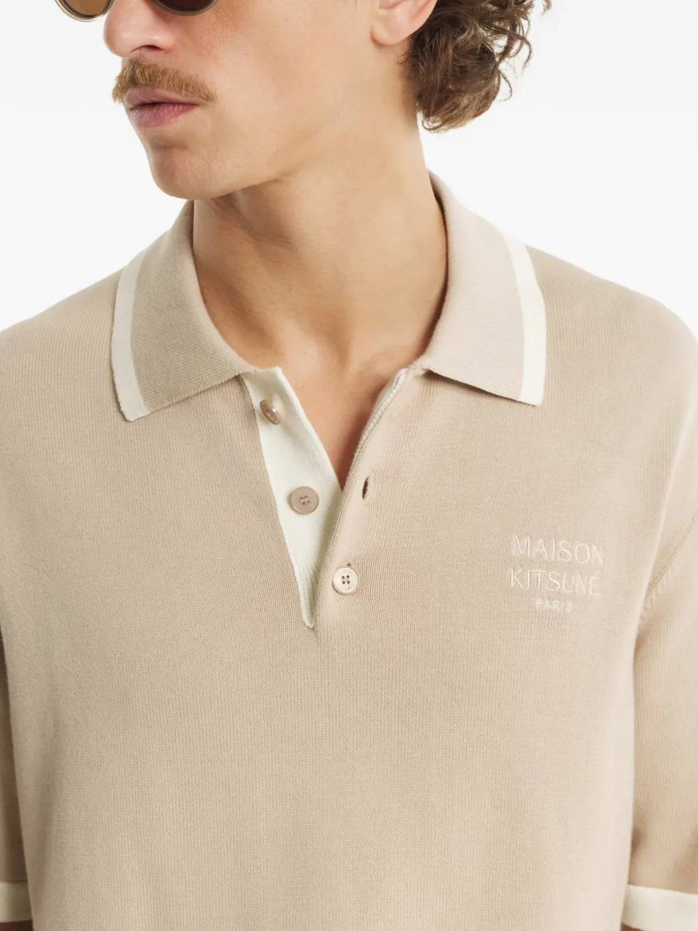 Maison Kitsuné Button-up poloshirt met contrasterende afwerking Beige