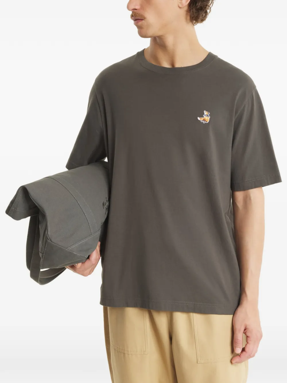 Maison Kitsuné T-shirt met borduurwerk Bruin