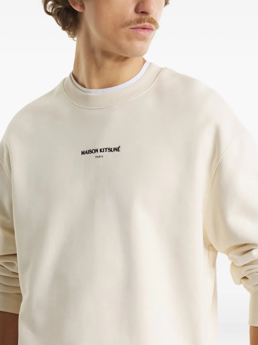 Maison Kitsuné Sweater met logo Beige