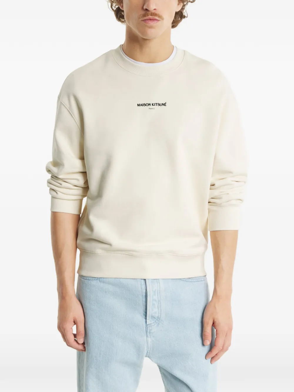 Maison Kitsuné Sweater met logo Beige