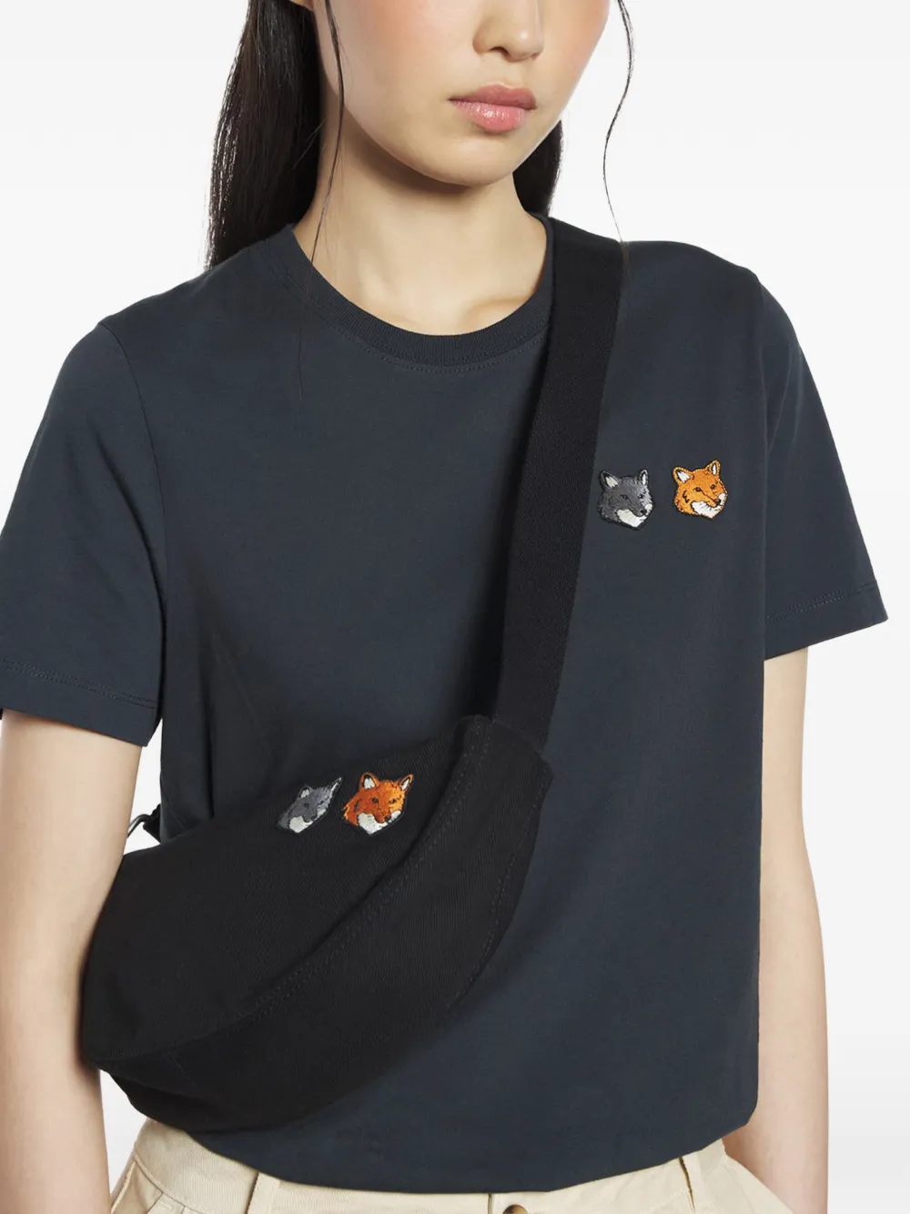 Maison Kitsuné Fox-head Embroidered Shoulder Bag - Grey 
