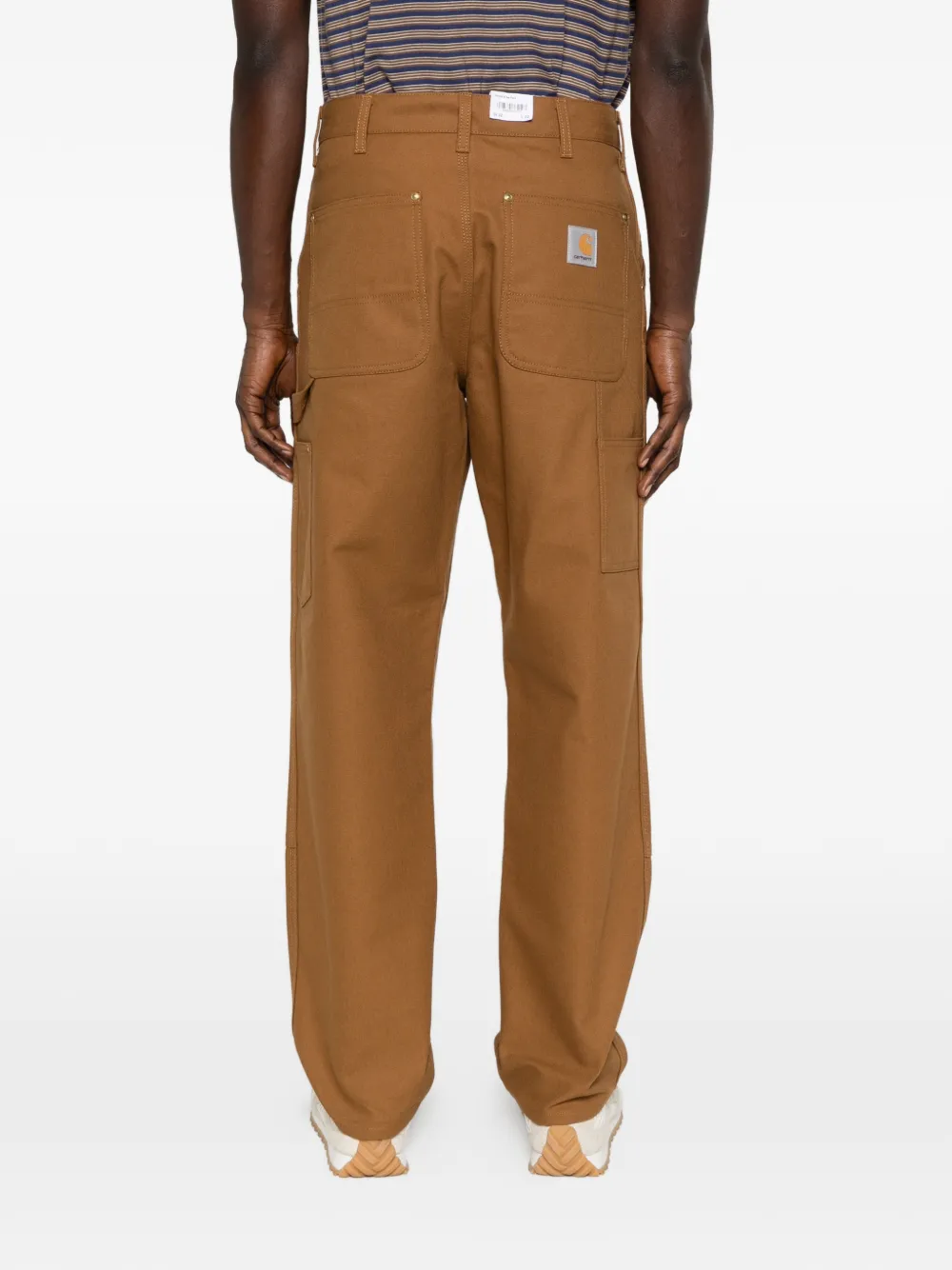 Carhartt WIP Broek met logopatch Bruin