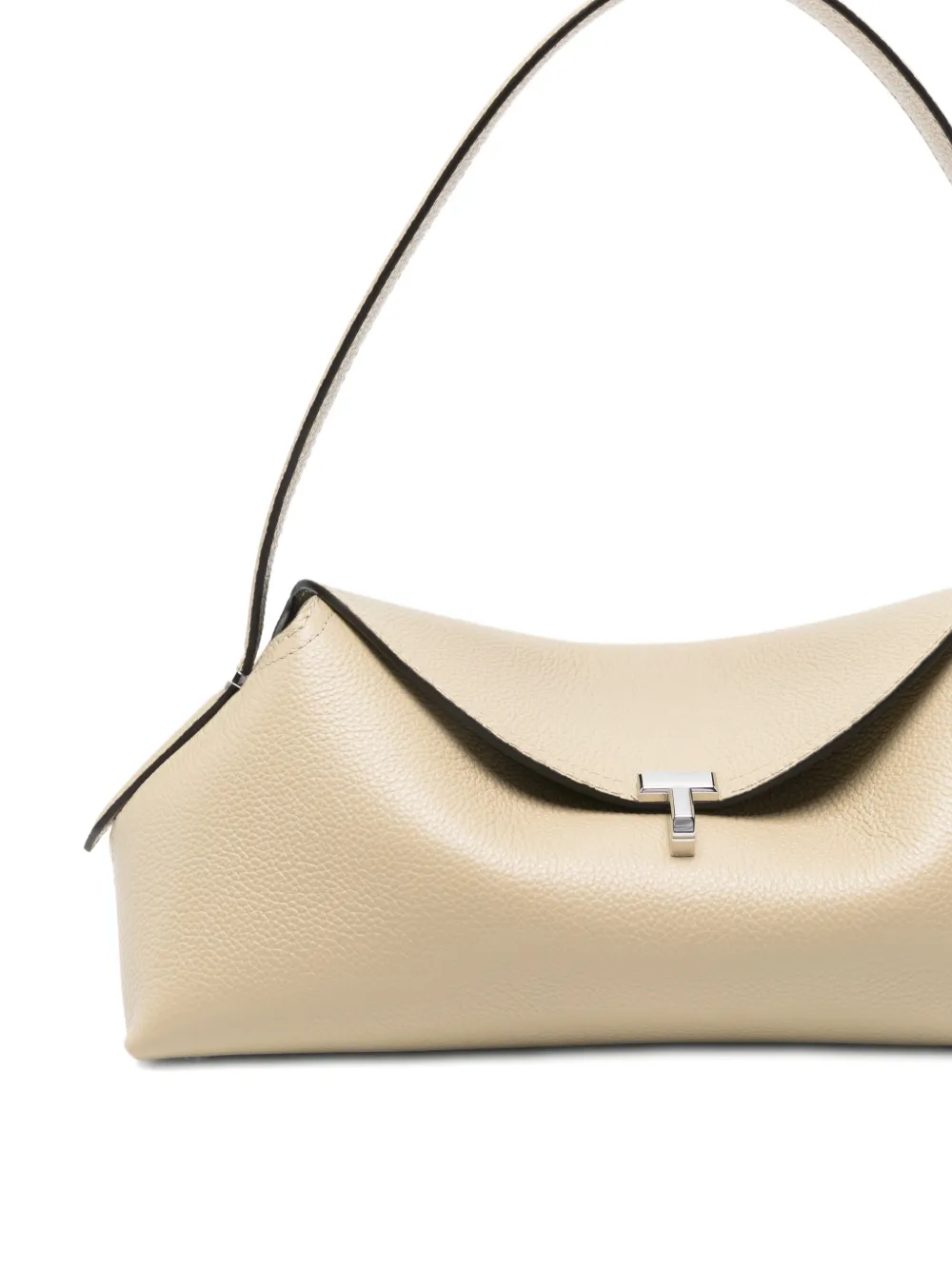 TOTEME Medium schoudertas van bewerkt leer met T-sluiting Beige