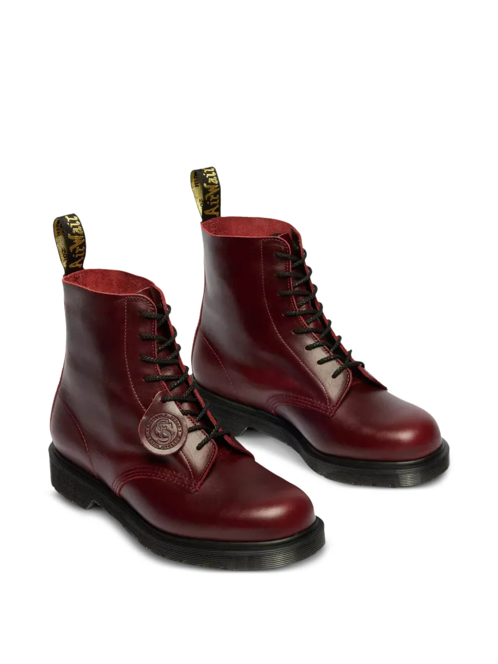 Dr. Martens lace-up boots Rood