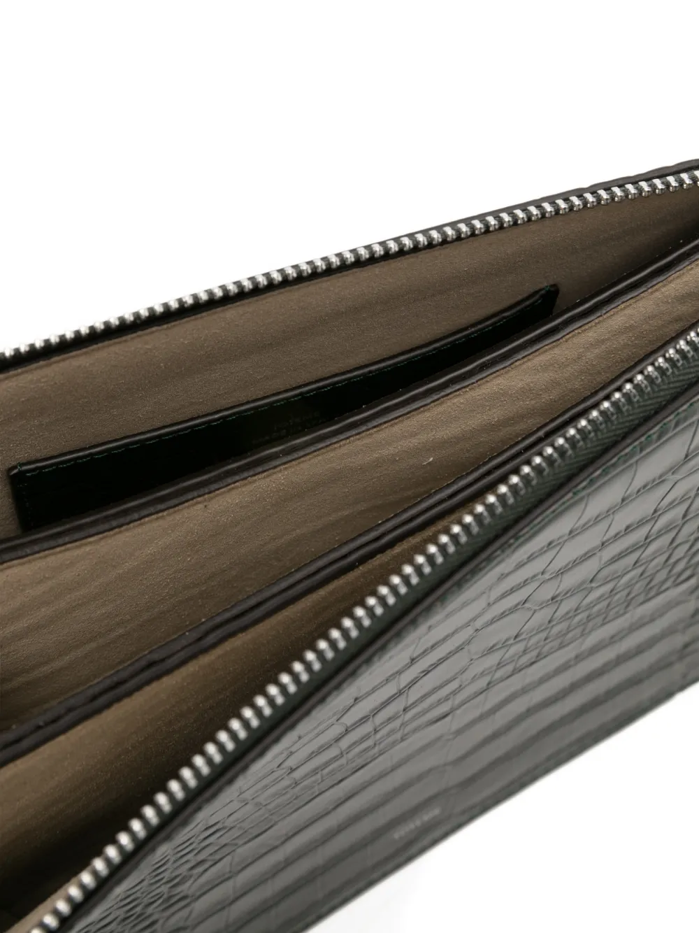 TOTEME Clutch met krokodillen-reliëf Groen