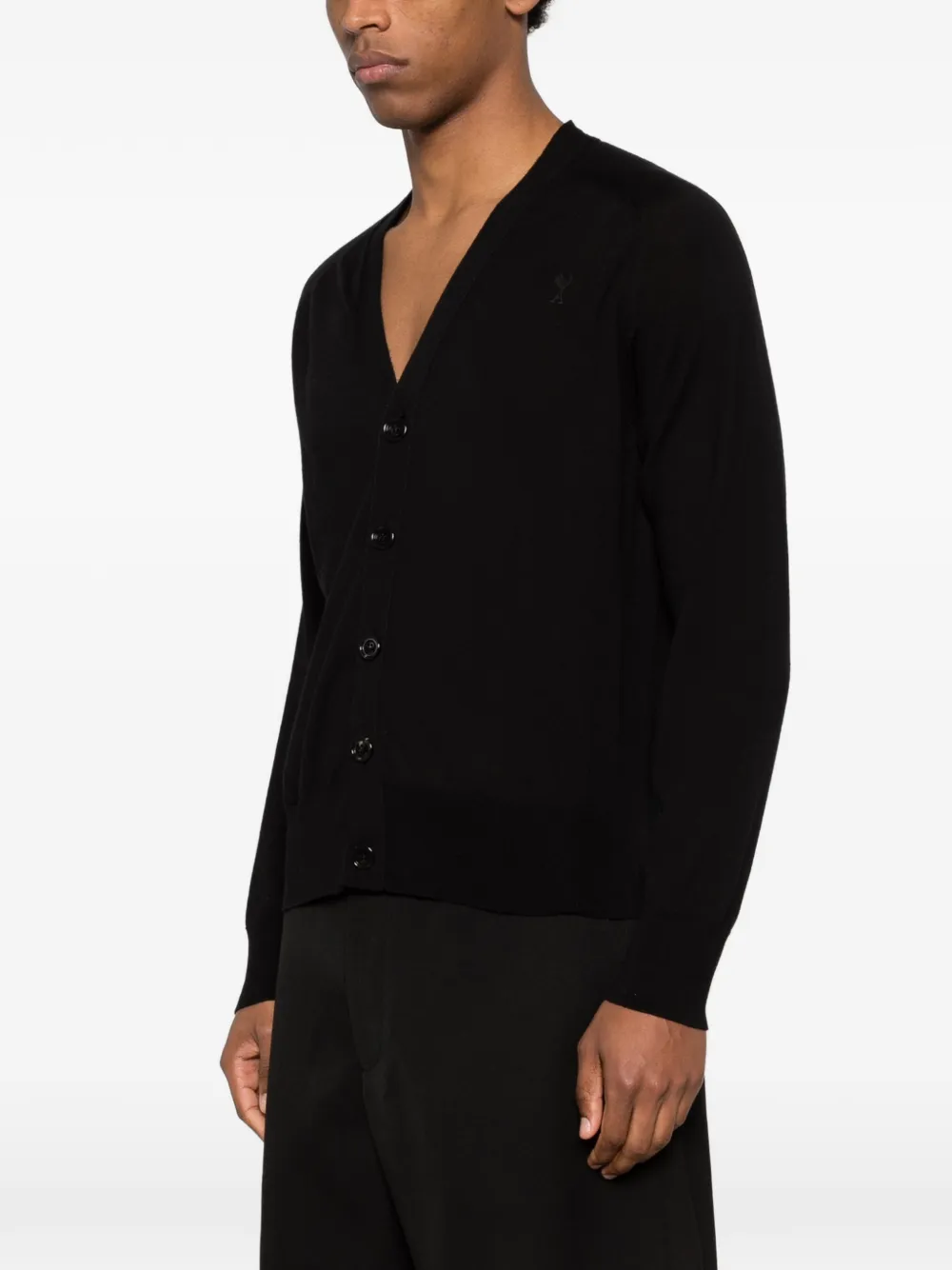AMI Paris Vest met V-hals en knoop Zwart