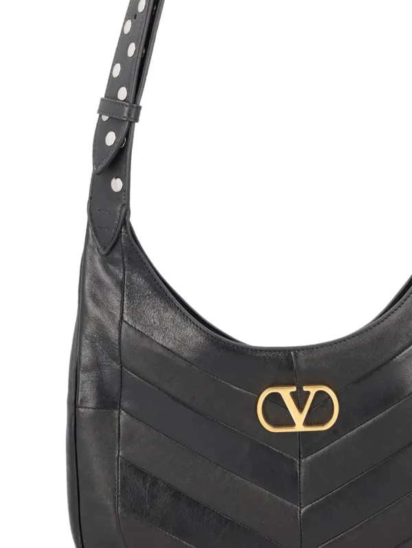 ショルダーバッグ ブラック　バレンティノ Valentino Garavani レザー ショルダーバッグ | ブラック | FARFETCH JP