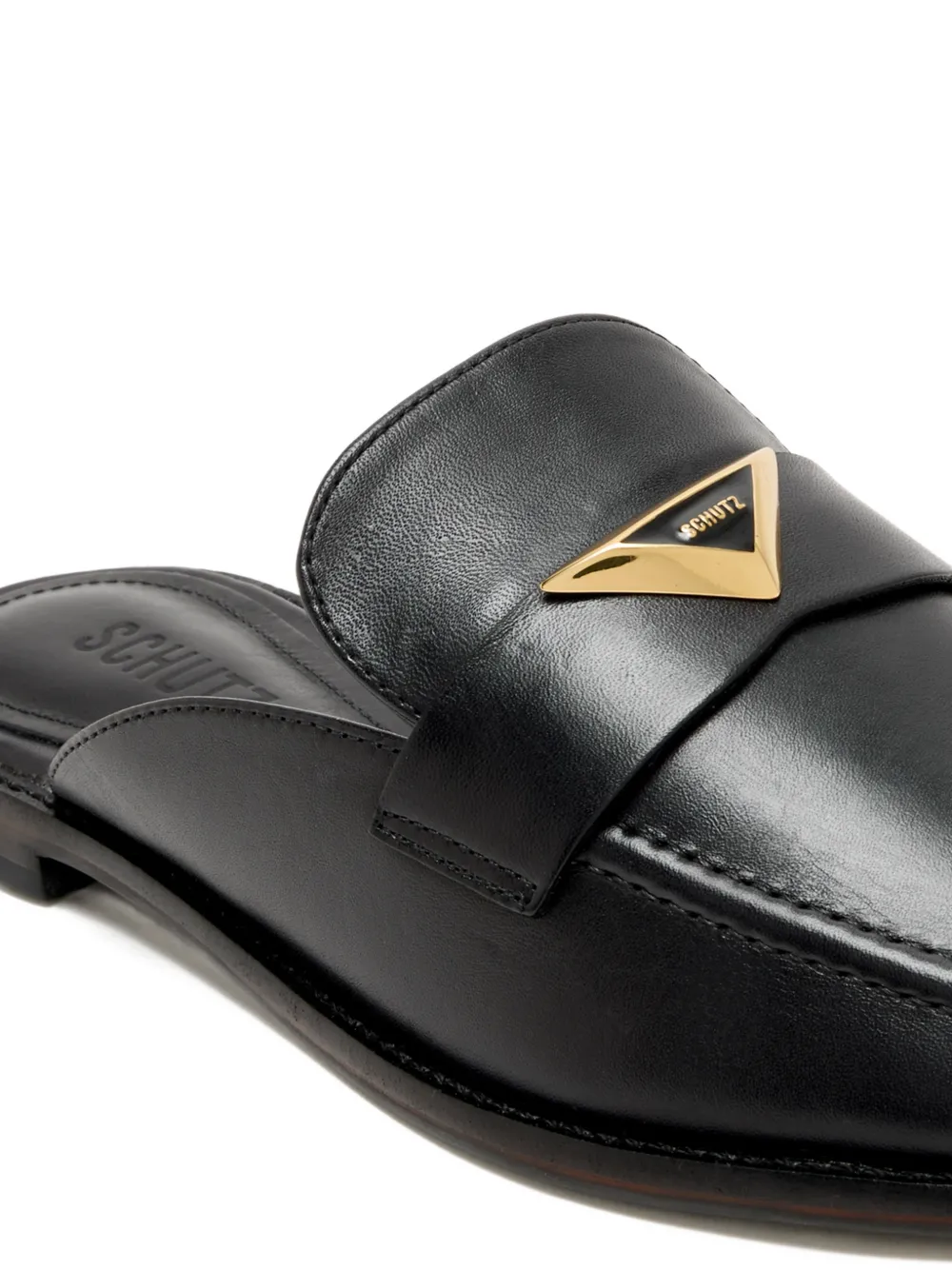 Schutz triangular-plaque loafers Zwart