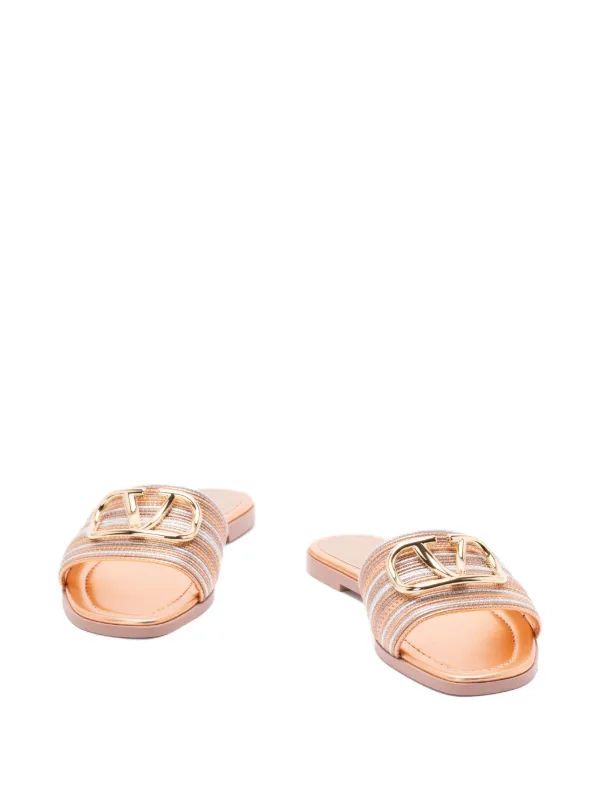 Valentino Garavani Vロゴ シグネチャー メタリックレザーサンダル